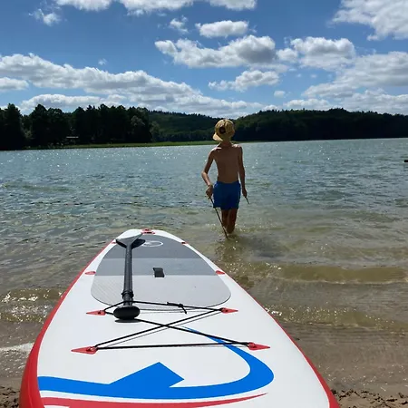 Gawra Nad Jeziorem - Caloroczne Nad Jeziorem Z Balia, Jacuzzi I Sauna, Kaszuby Lägenhet
