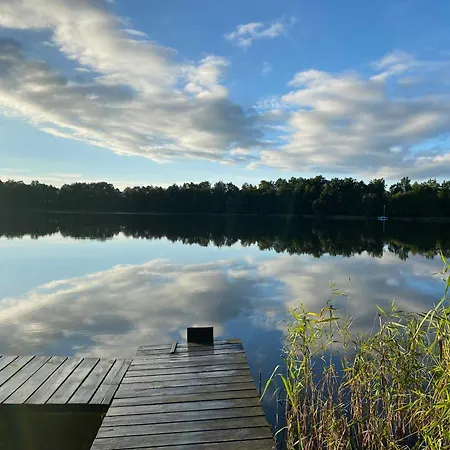 Gawra Nad Jeziorem - Caloroczne Nad Jeziorem Z Balia, Jacuzzi I Sauna, Kaszuby Apartment