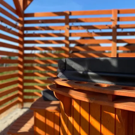 Gawra Nad Jeziorem - Caloroczne Nad Jeziorem Z Balia, Jacuzzi I Sauna, Kaszuby *