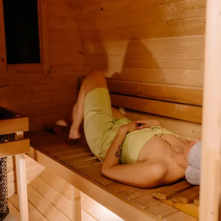 Gawra Nad Jeziorem - Caloroczne Nad Jeziorem Z Balia, Jacuzzi I Sauna, Kaszuby Apartment
