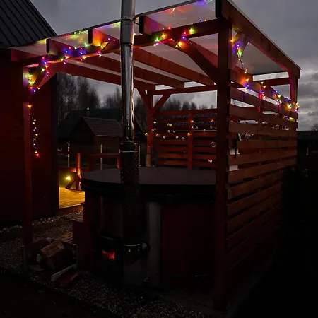 Gawra Nad Jeziorem - Caloroczne Nad Jeziorem Z Balia, Jacuzzi I Sauna, Kaszuby Apartment *