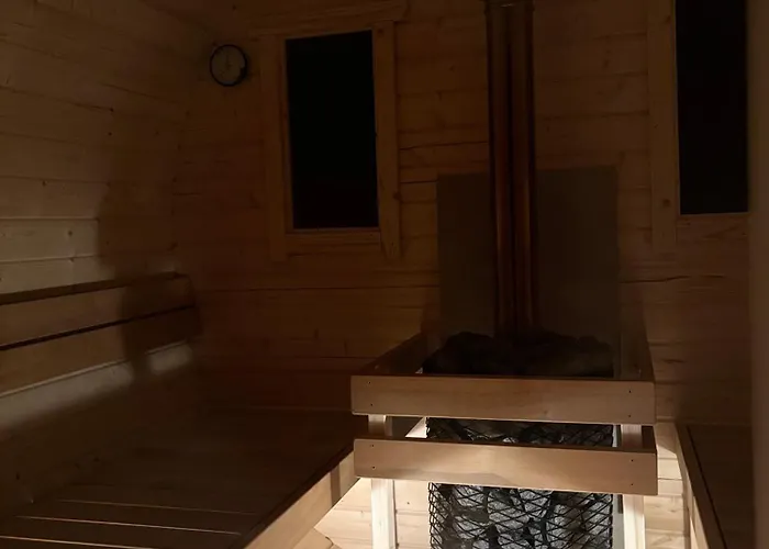 Gawra Nad Jeziorem - Caloroczne Nad Jeziorem Z Balia, Jacuzzi I Sauna, Kaszuby Διαμέρισμα Sobącz